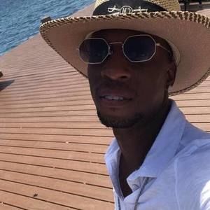 Meet your Posher, Johnny